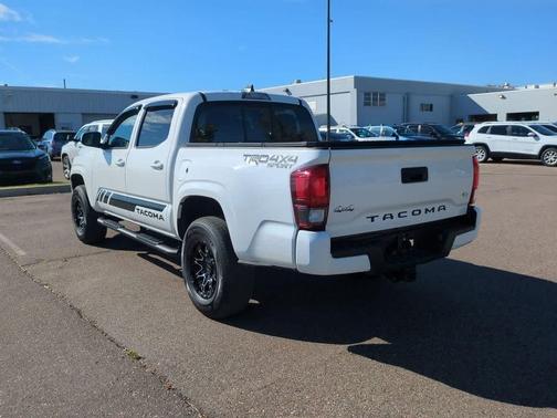 2022 Toyota Tacoma SR