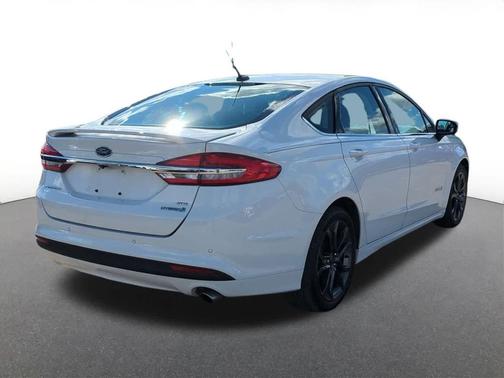 2018 Ford Fusion Hybrid SE