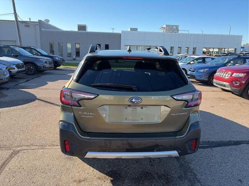 2022 Subaru Outback Limited