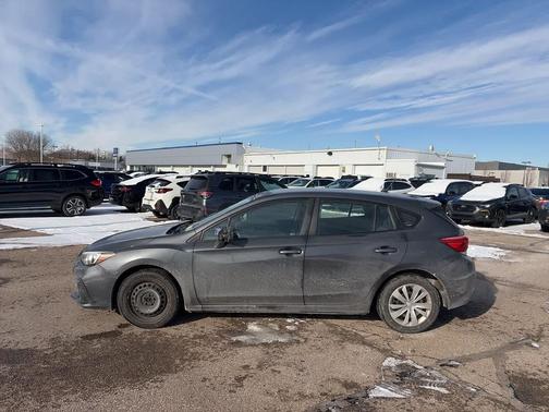 2019 Subaru Impreza 2.0i