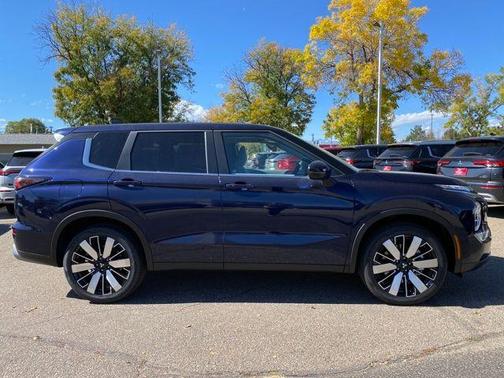 2025 Mitsubishi Outlander