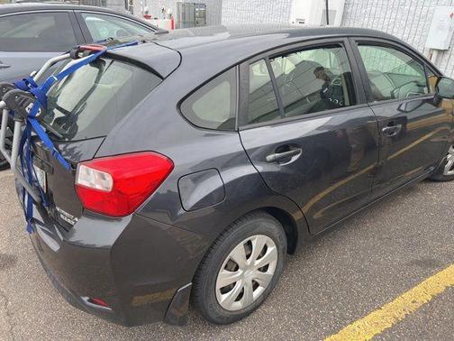 2016 Subaru Impreza 2.0i