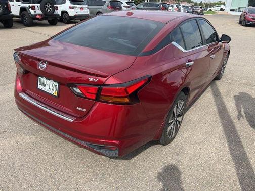 2022 Nissan Altima 2.5 SV