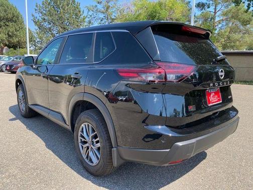 2025 Nissan Rogue S