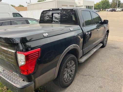 2017 Nissan Titan Platinum Reserve