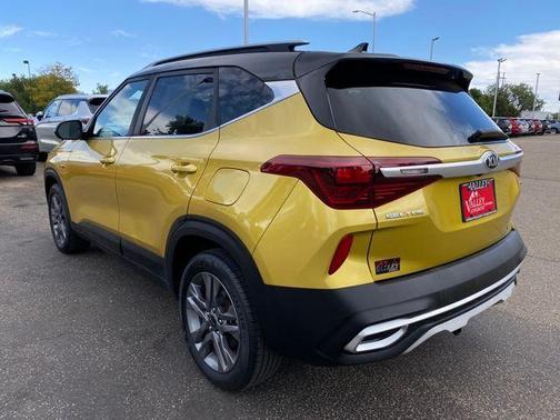 2021 Kia Seltos S