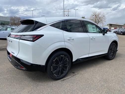 2025 Nissan Murano Platinum