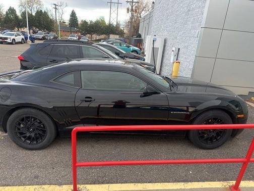 Black 2013 Chevrolet Camaro 1LS