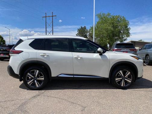 White 2023 Nissan Rogue SL
