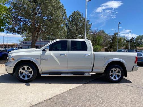 Pearl White 2017 RAM 1500 Laramie