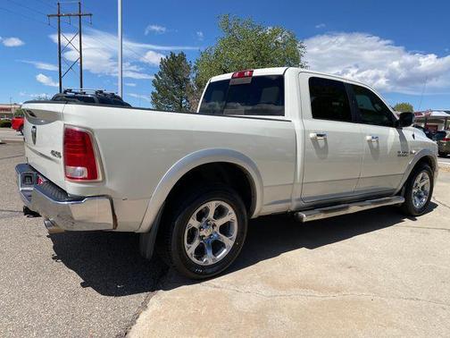 Pearl White 2017 RAM 1500 Laramie