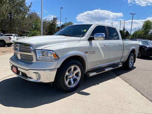 Pearl White 2017 RAM 1500 Laramie