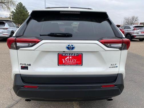 2021 Toyota RAV4 Hybrid XLE Premium