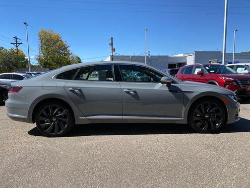 2022 Volkswagen Arteon 2.0T SEL R-Line