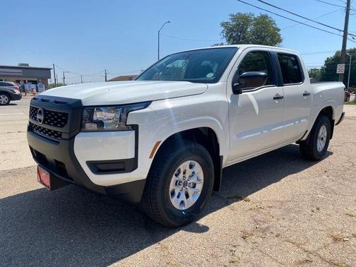 2025 Nissan Frontier S