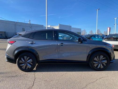 2025 Nissan ARIYA ENGAGE