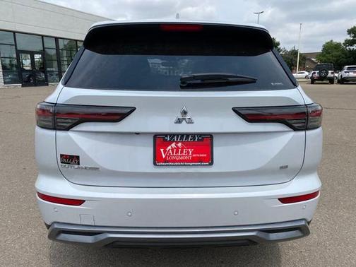 2025 Mitsubishi Outlander