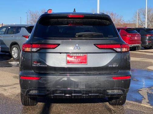 2025 Mitsubishi Outlander PHEV 
