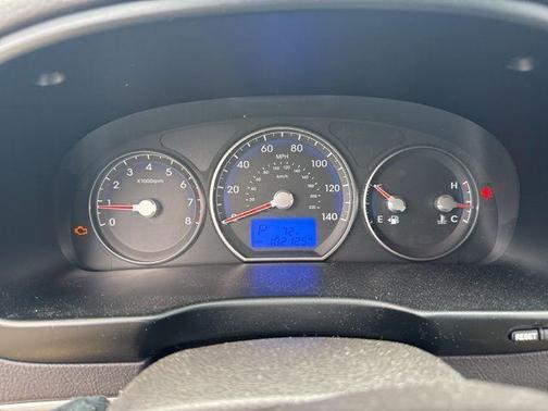 2012 Hyundai SANTA FE GLS