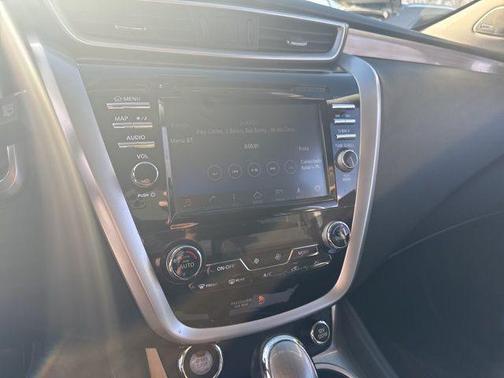 Cayenne Red 2016 Nissan Murano SV