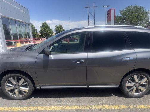 Gun 2015 Nissan Pathfinder S