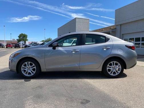 2016 Scion iA Base