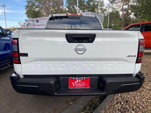 2025 Nissan Frontier S