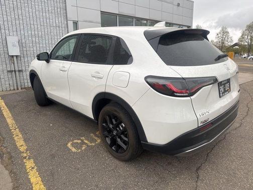 White 2025 Honda HR-V Sport