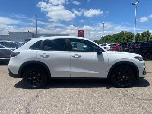 White 2025 Honda HR-V Sport