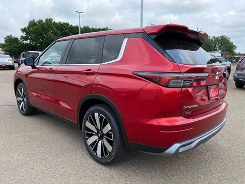 2025 Mitsubishi Outlander