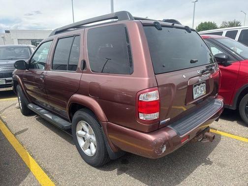 Burnt Copper 2003 Nissan Pathfinder SE