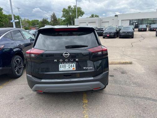 2022 Nissan Rogue SV