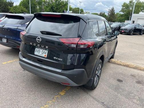 2022 Nissan Rogue SV