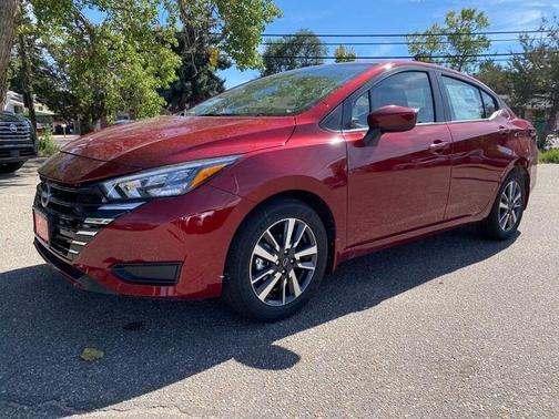 2025 Nissan Versa 1.6 SV