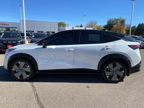 2024 Nissan ARIYA PLATINUM+