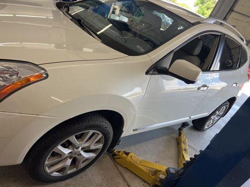 2012 Nissan Rogue SV w/SL Pkg