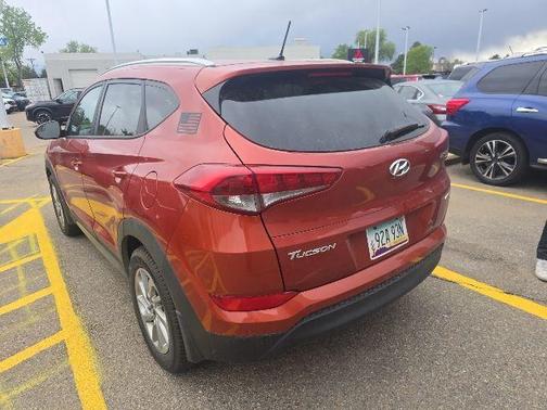 Sedona Sunset 2017 Hyundai TUCSON SE
