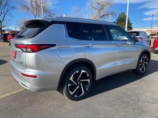 2025 Mitsubishi Outlander PHEV 