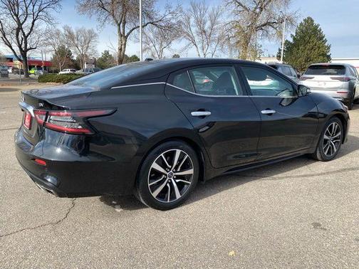 2023 Nissan Maxima SV