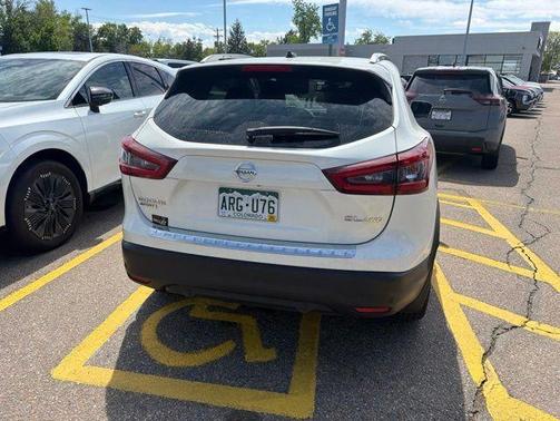 White 2022 Nissan Rogue Sport SL