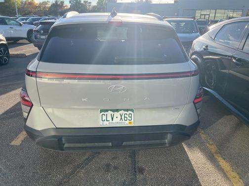 2024 Hyundai KONA SEL