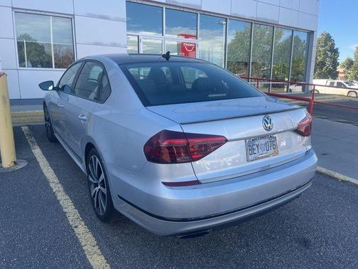 2018 Volkswagen Passat 3.6L V6 GT