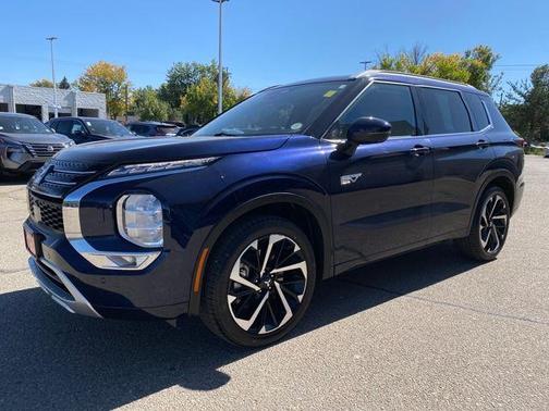 2023 Mitsubishi Outlander PHEV SEL
