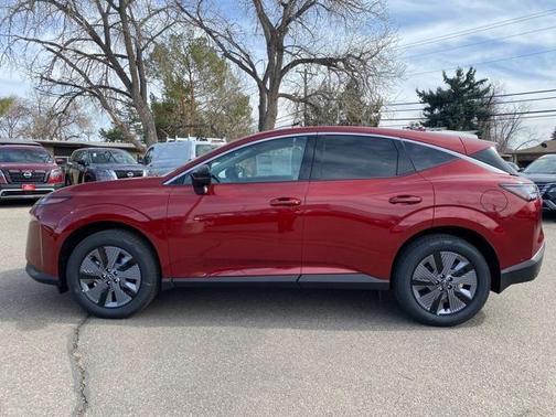 2025 Nissan Murano SL