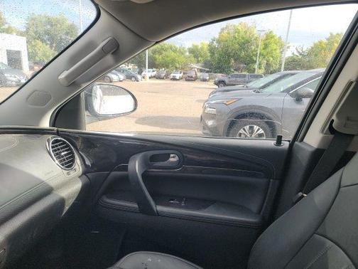 2016 Buick Enclave Leather