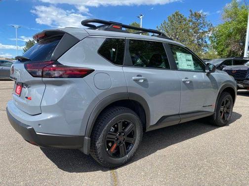 2025 Nissan Rogue Rock Creek
