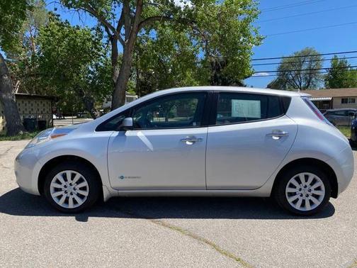 2015 Nissan Leaf S