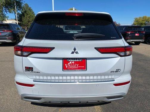 2025 Mitsubishi Outlander PHEV 