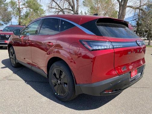 2025 Nissan Murano SV
