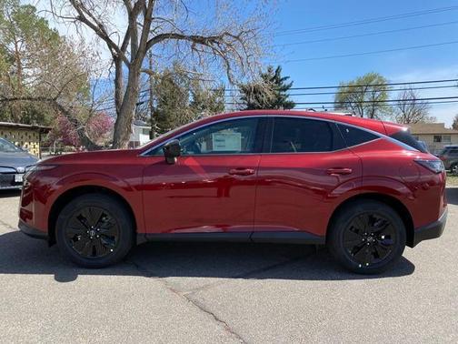 2025 Nissan Murano SV